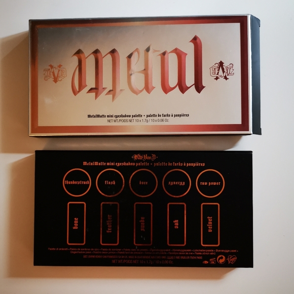 Kat Von D Metal Matte Mini Eyeshadow Palette - Picture 2 of 3